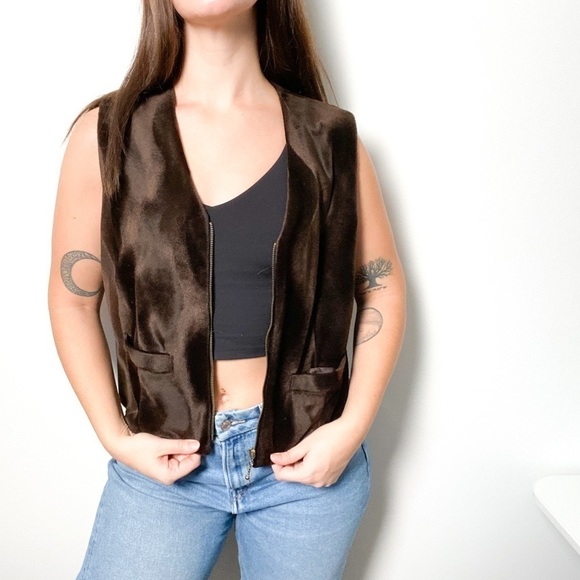 Vintage Faux Fur Brown Western Bohemian Seventies Vest - Picture 2 of 9